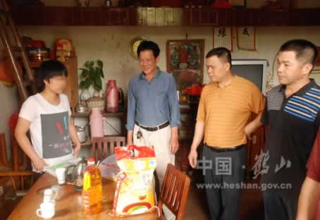 龍口鎮參戰退役人員開展系列義工活動